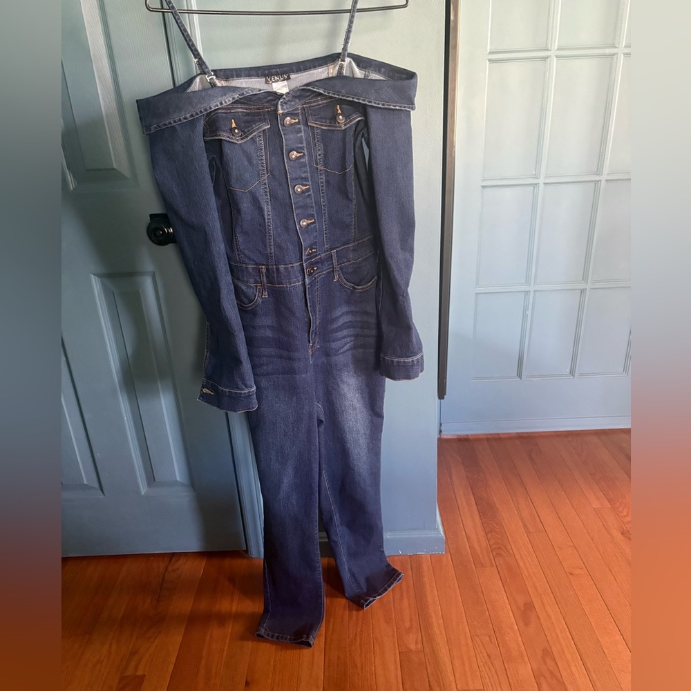 Off-Shoulder Dark Blue Women’s Jeans Jumpsuit - Picture 3 of 8